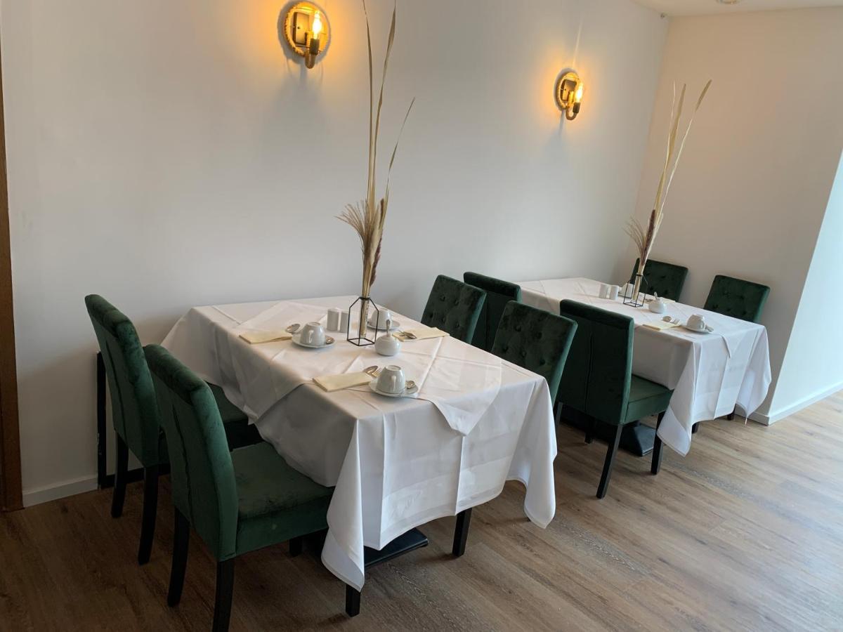 Spreezeit Hotel Connect Senftenberg Esterno foto
