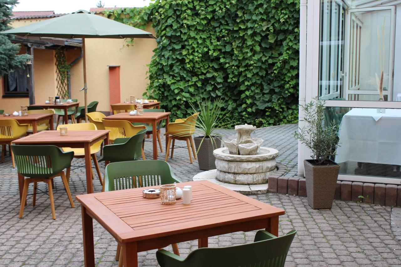 Spreezeit Hotel Connect Senftenberg Esterno foto